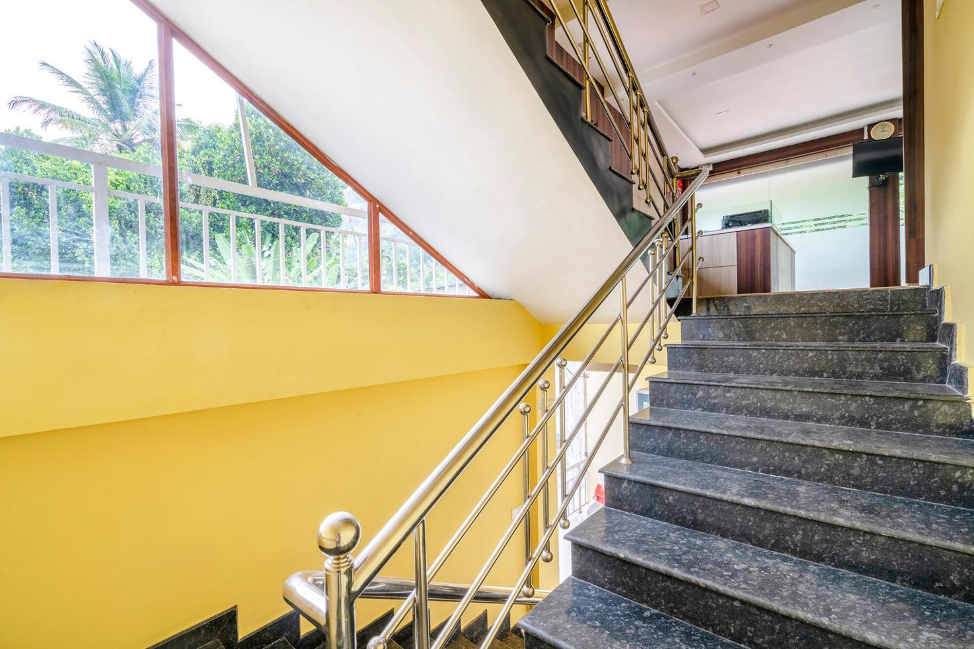 Anaviratty Fabhotel Abrigo Residency מראה חיצוני תמונה