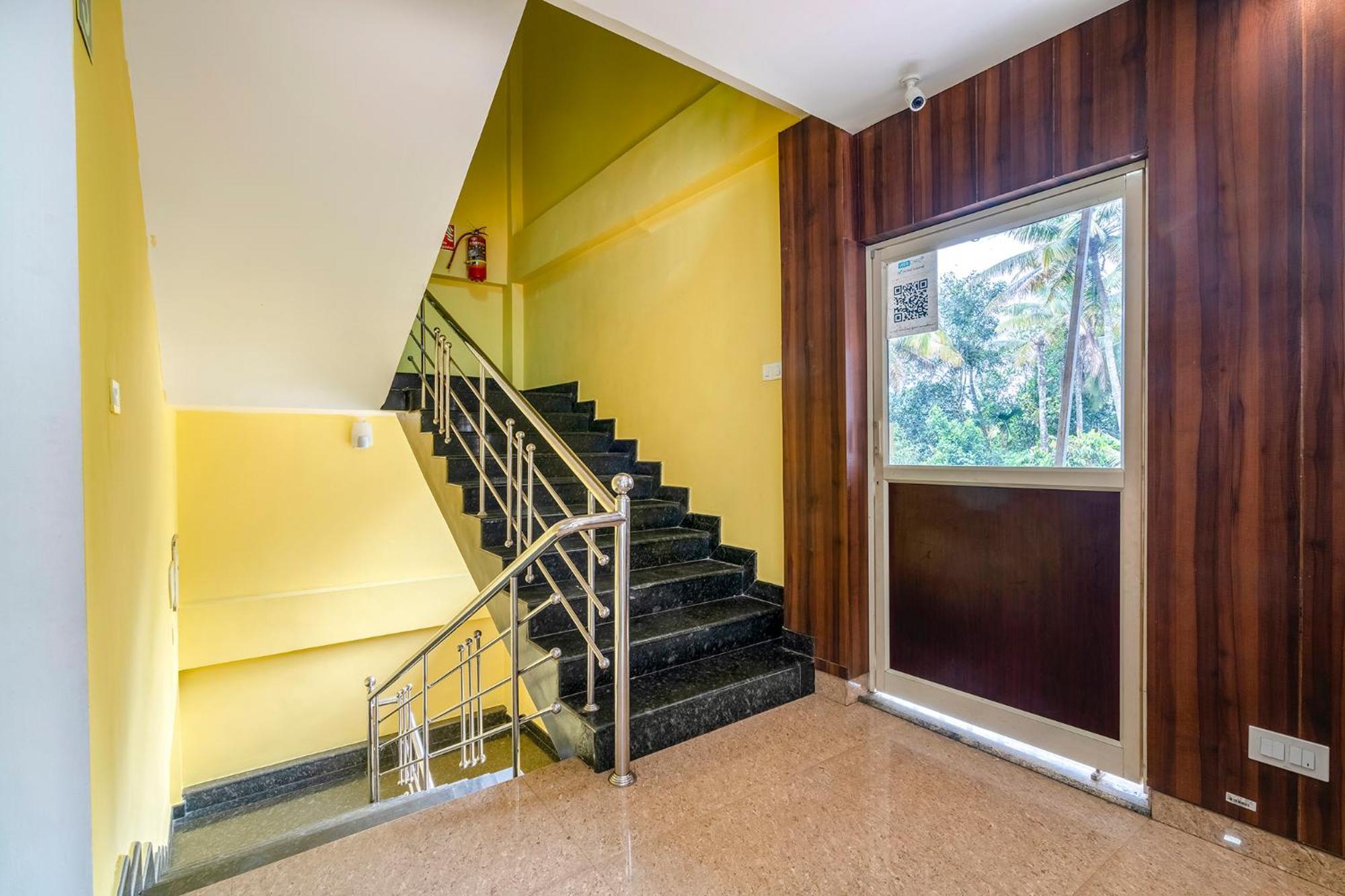 Anaviratty Fabhotel Abrigo Residency מראה חיצוני תמונה